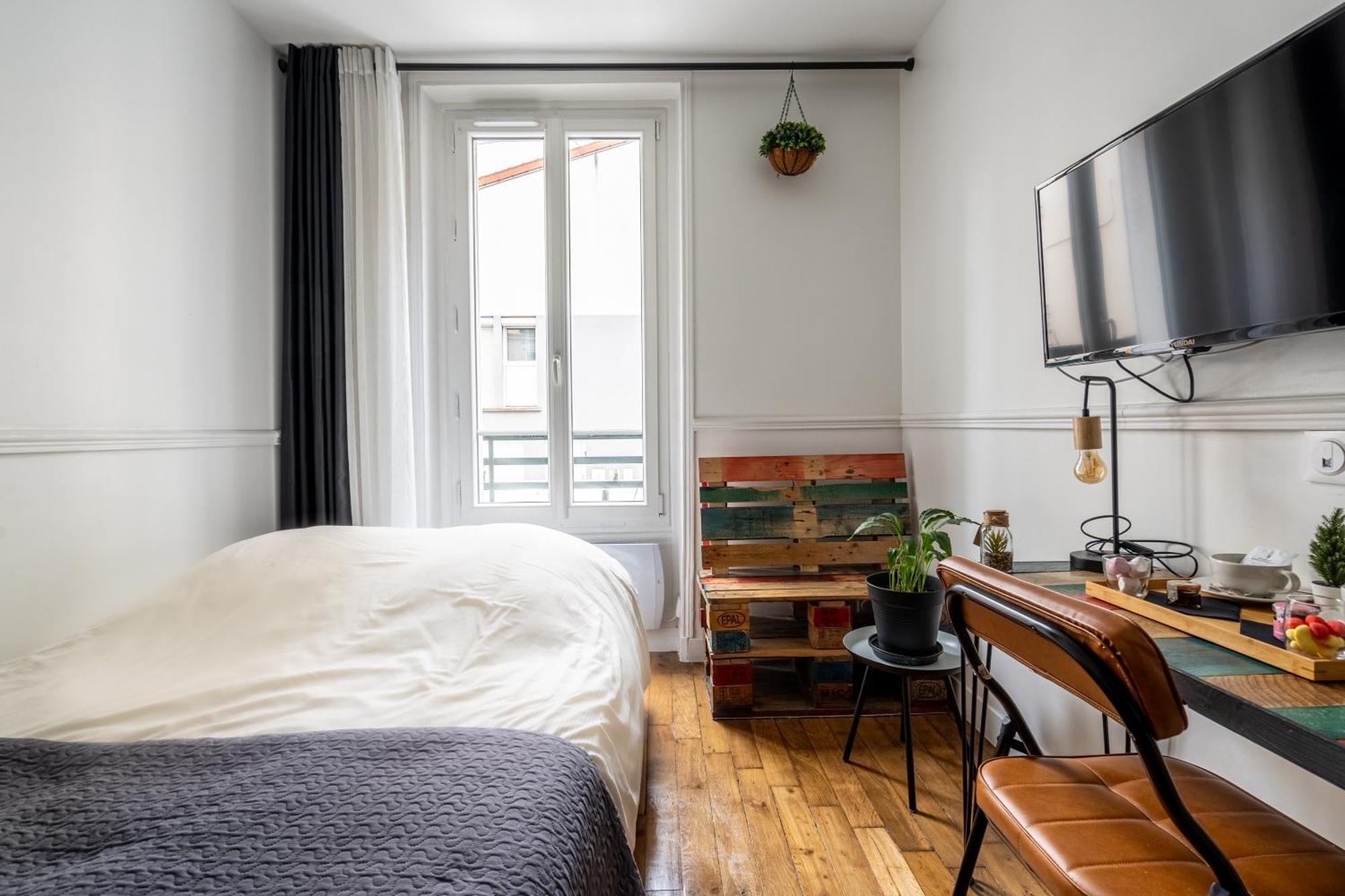 Au Marche Aux Puces De Saint Ouen Apartment Екстериор снимка