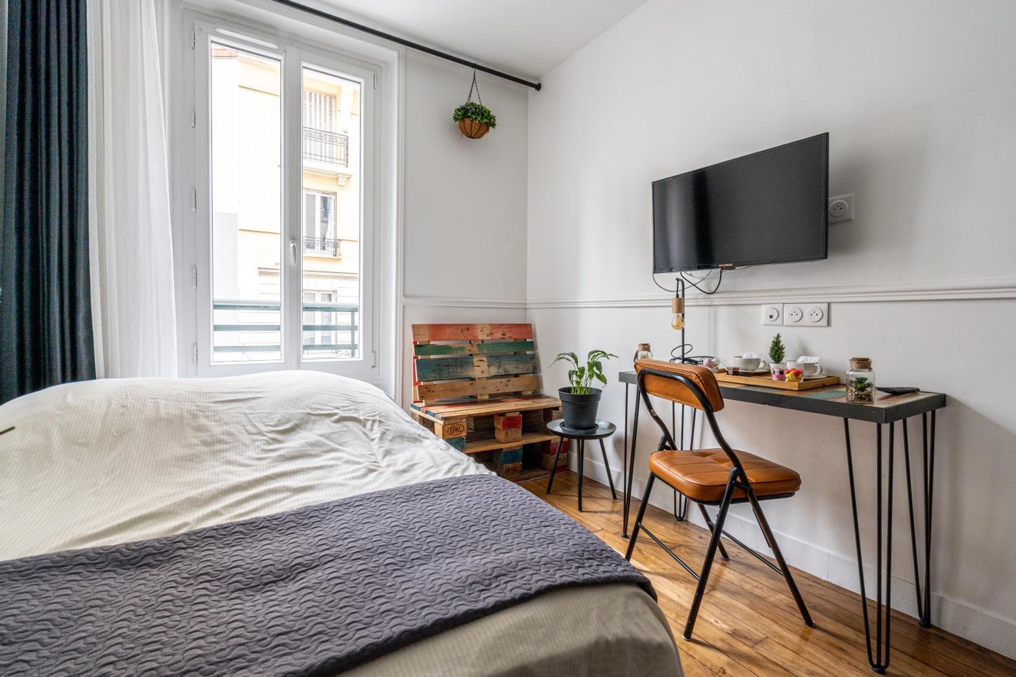 Au Marche Aux Puces De Saint Ouen Apartment Екстериор снимка